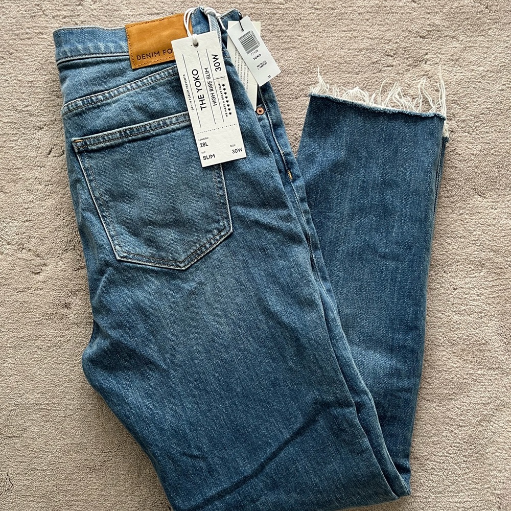 Denim Forum NWT The Yoko